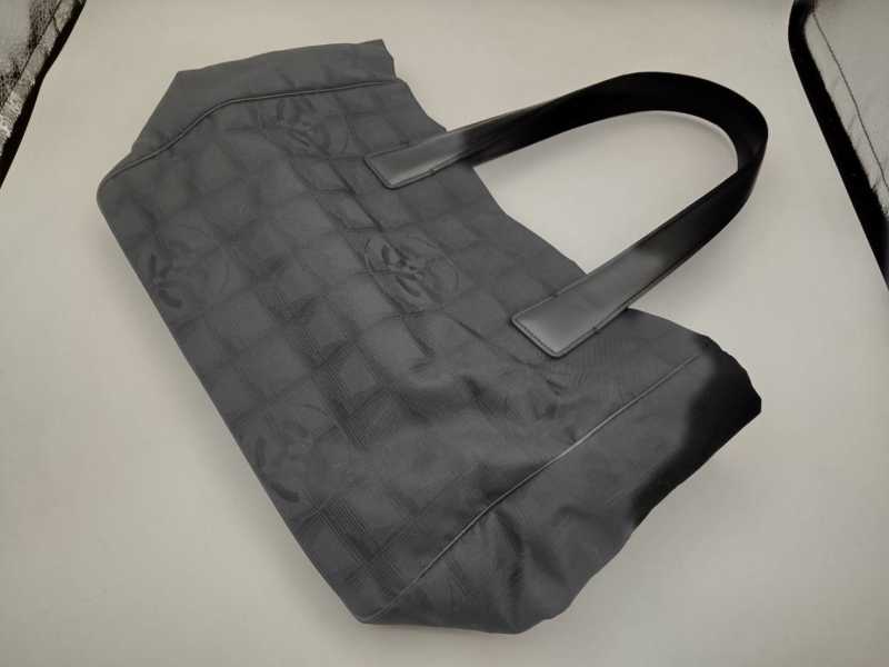 シャネル買取　ニュートラベルトート